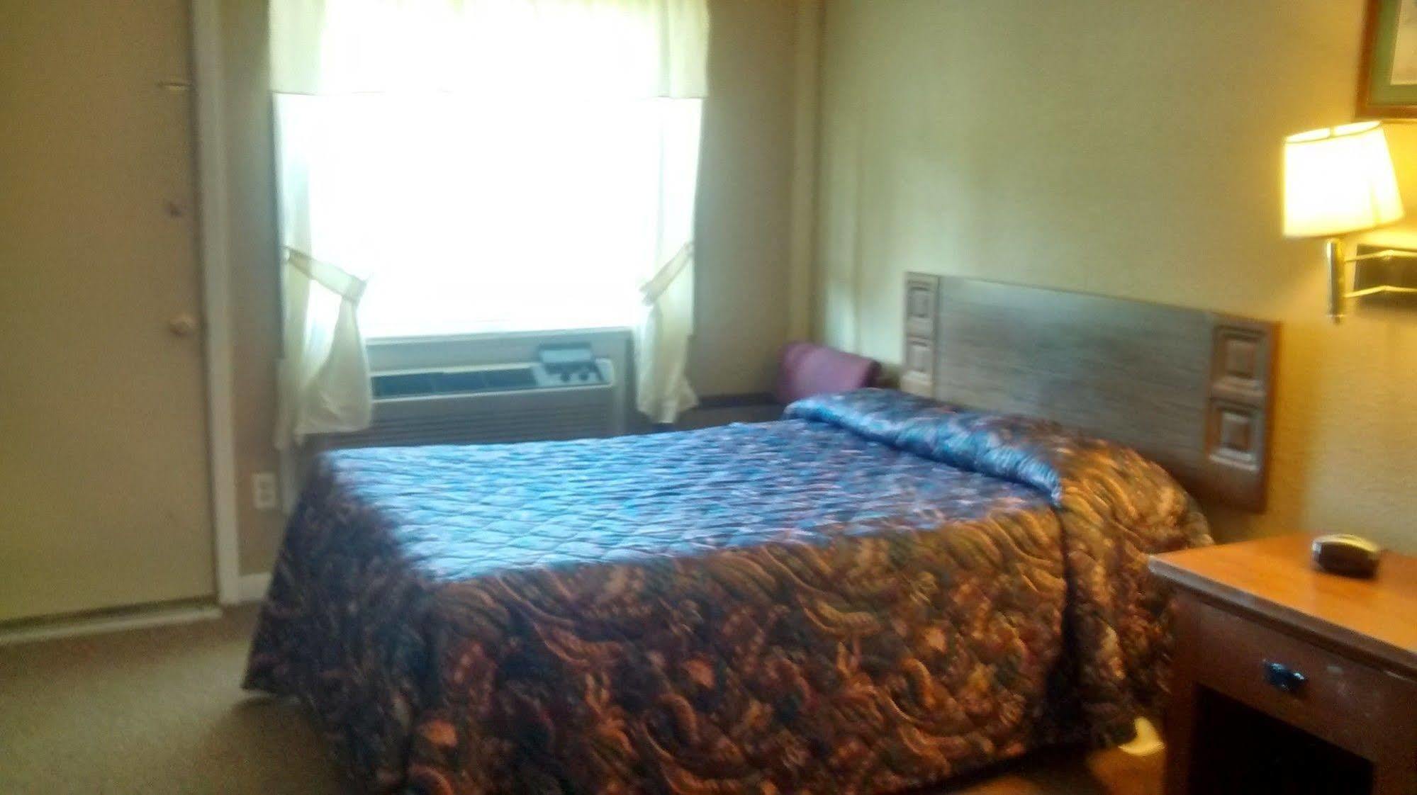 Ken Bar Lodge Gilbertsville Eksteriør bilde